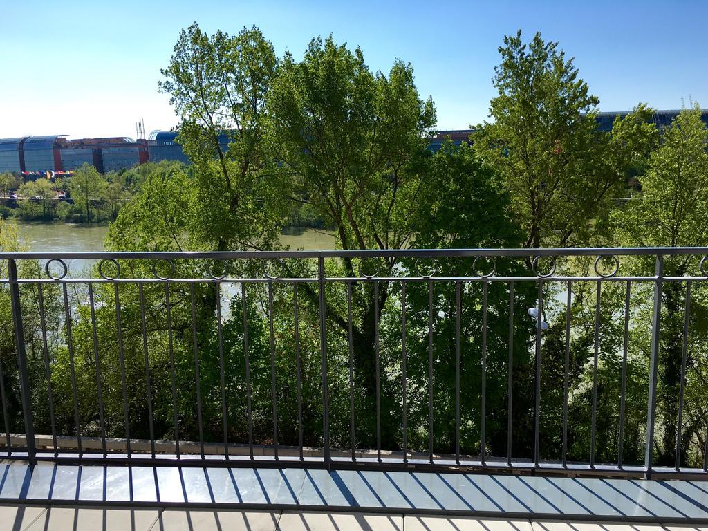 Lyon Cite Internationale Apartment Luaran gambar