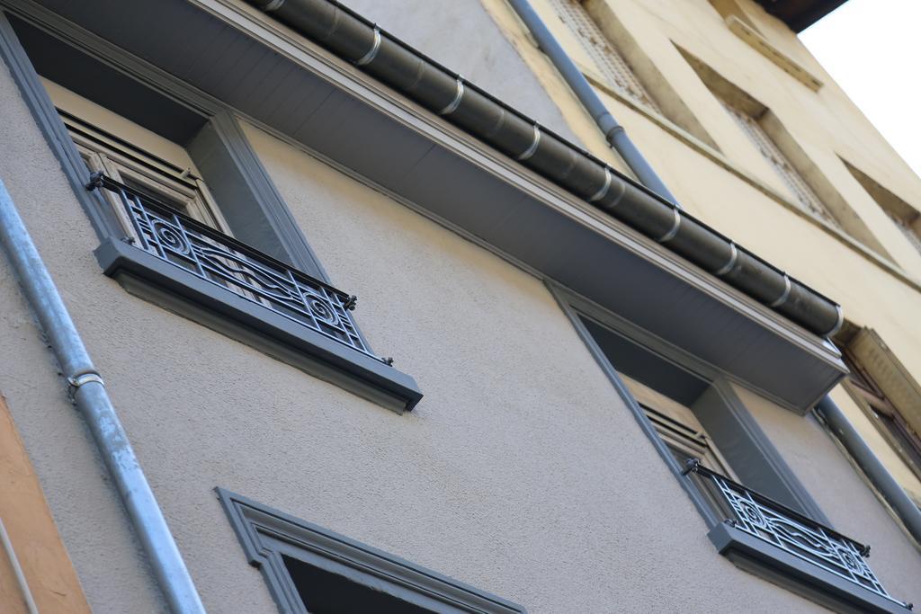 Lyon Cite Internationale Apartment Luaran gambar