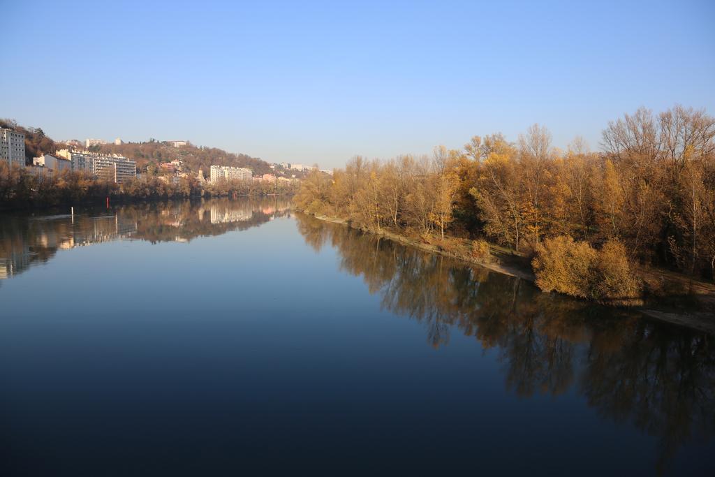 Lyon Cite Internationale Apartment Luaran gambar